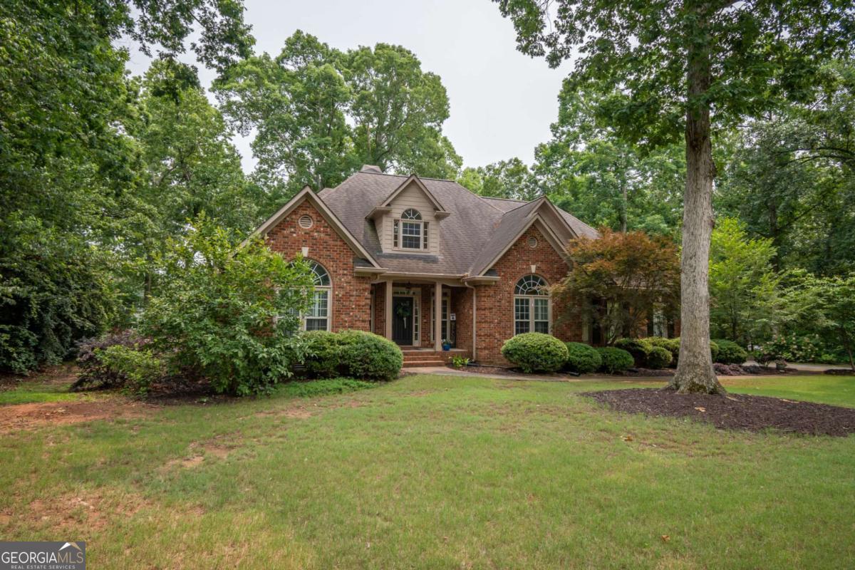 Property Photo: 1151 Holcomb Court GA 30622