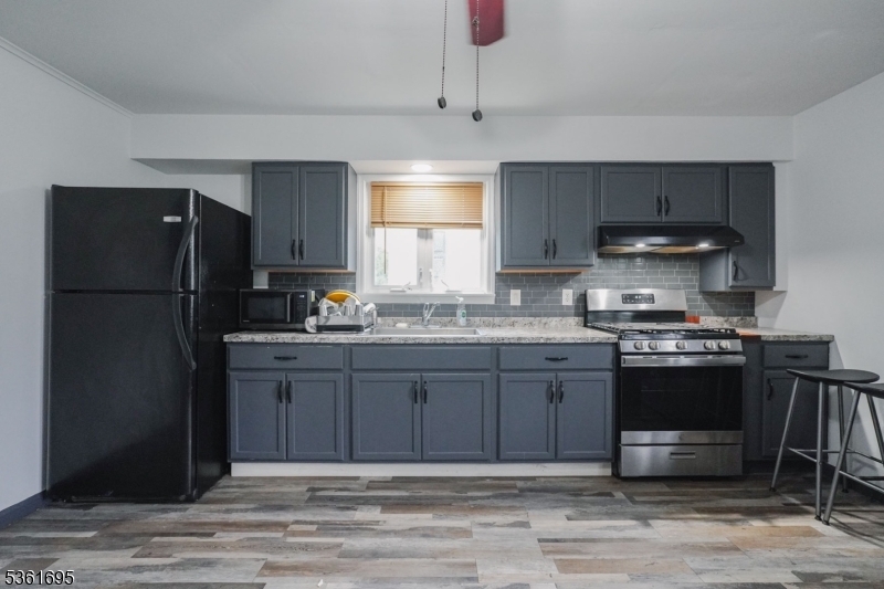 Property Photo: 3220 Park Ave NJ 07080