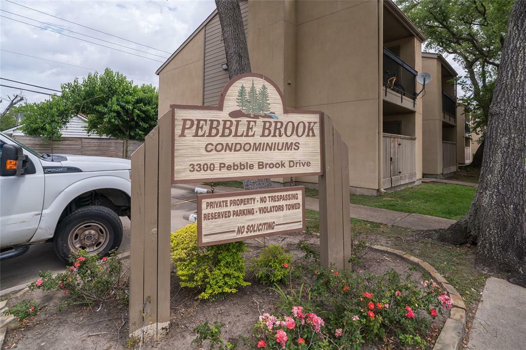 Property Photo: 3300 Pebblebrook TX 77586