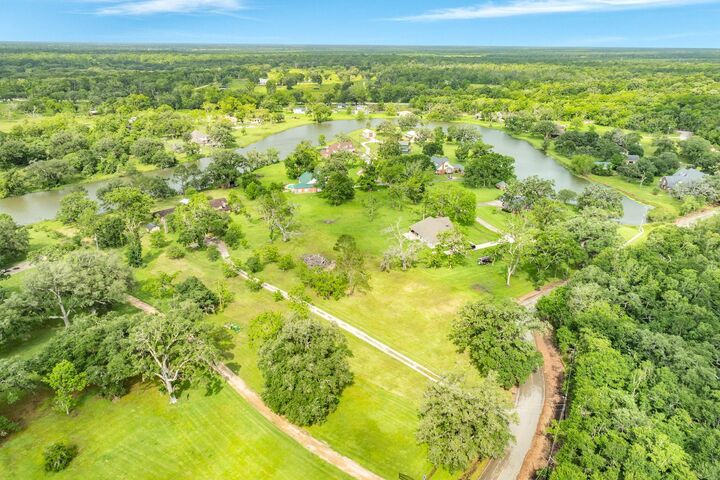 Property Photo:  700 Sally Lake Road  TX 77515 