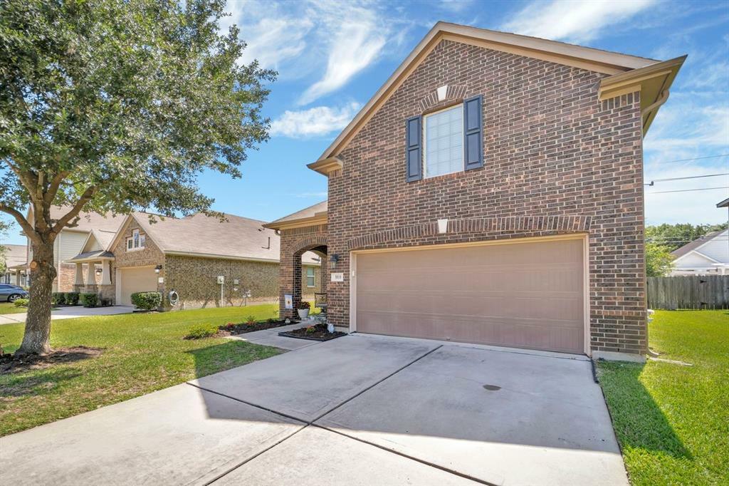 Property Photo: 3810 Raintree Village Drive TX 77449
