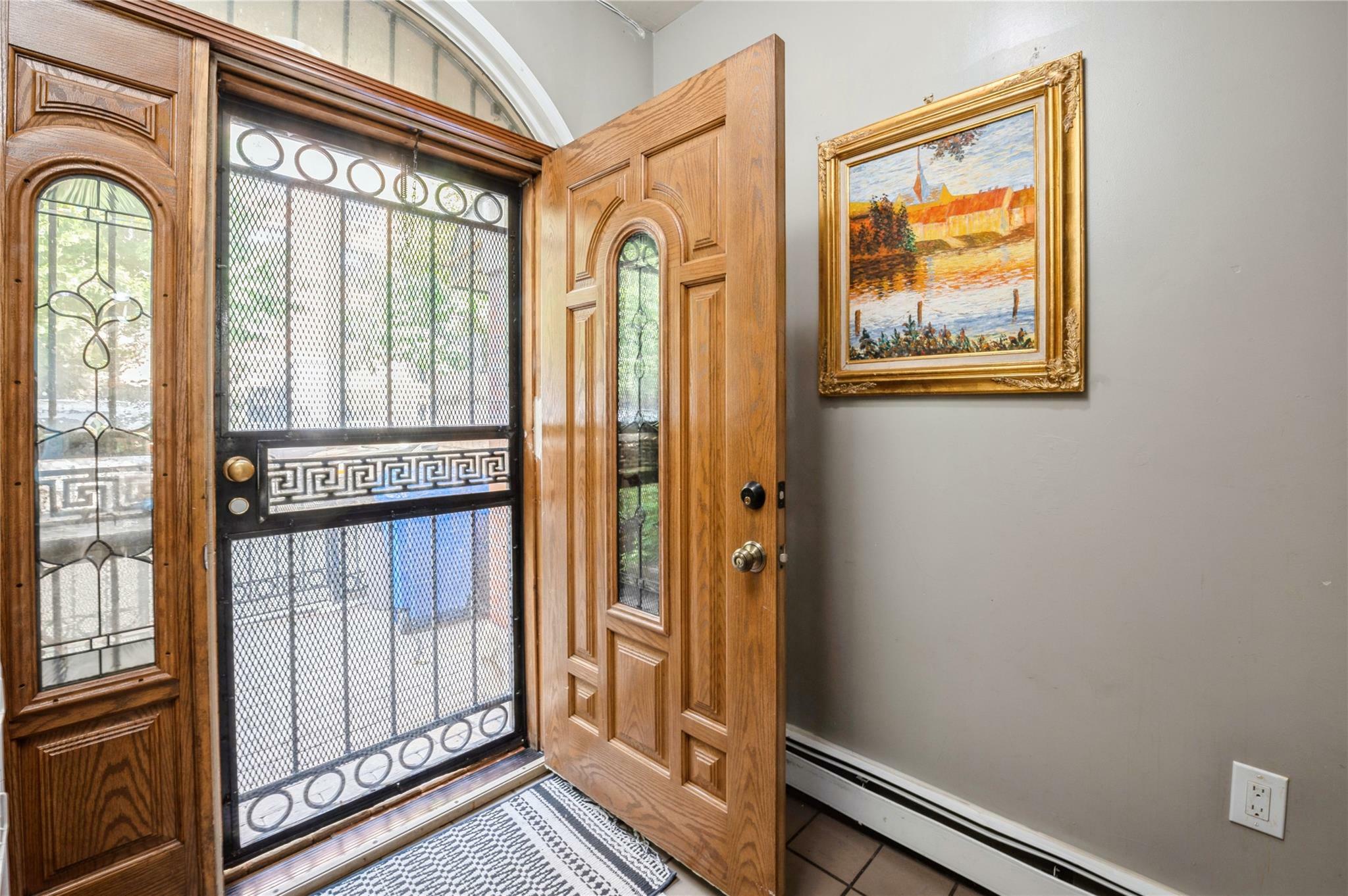 Property Photo: 1272 Grant Avenue NY 10456