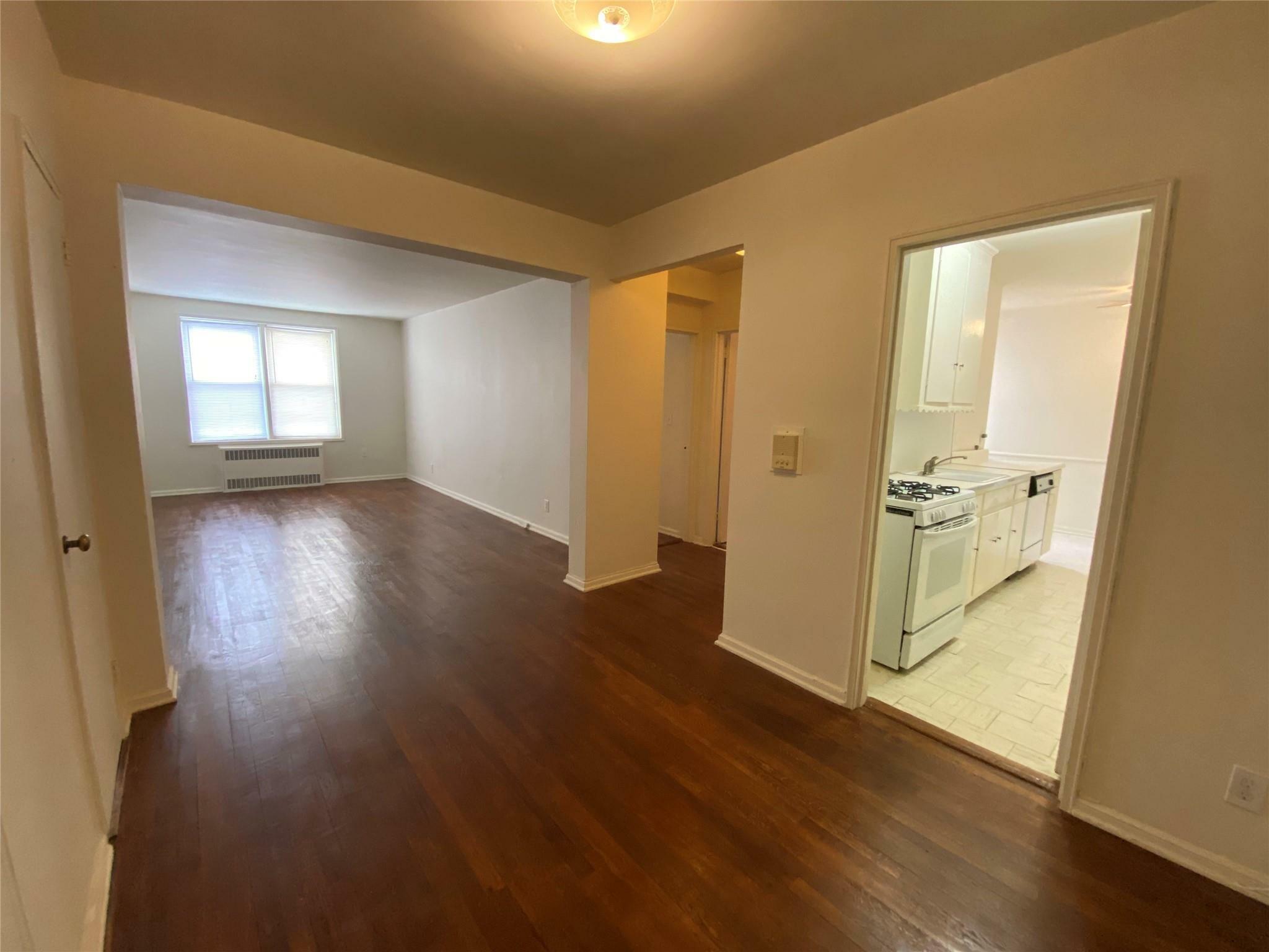 Property Photo: 501 Riverdale Avenue 6L NY 10705