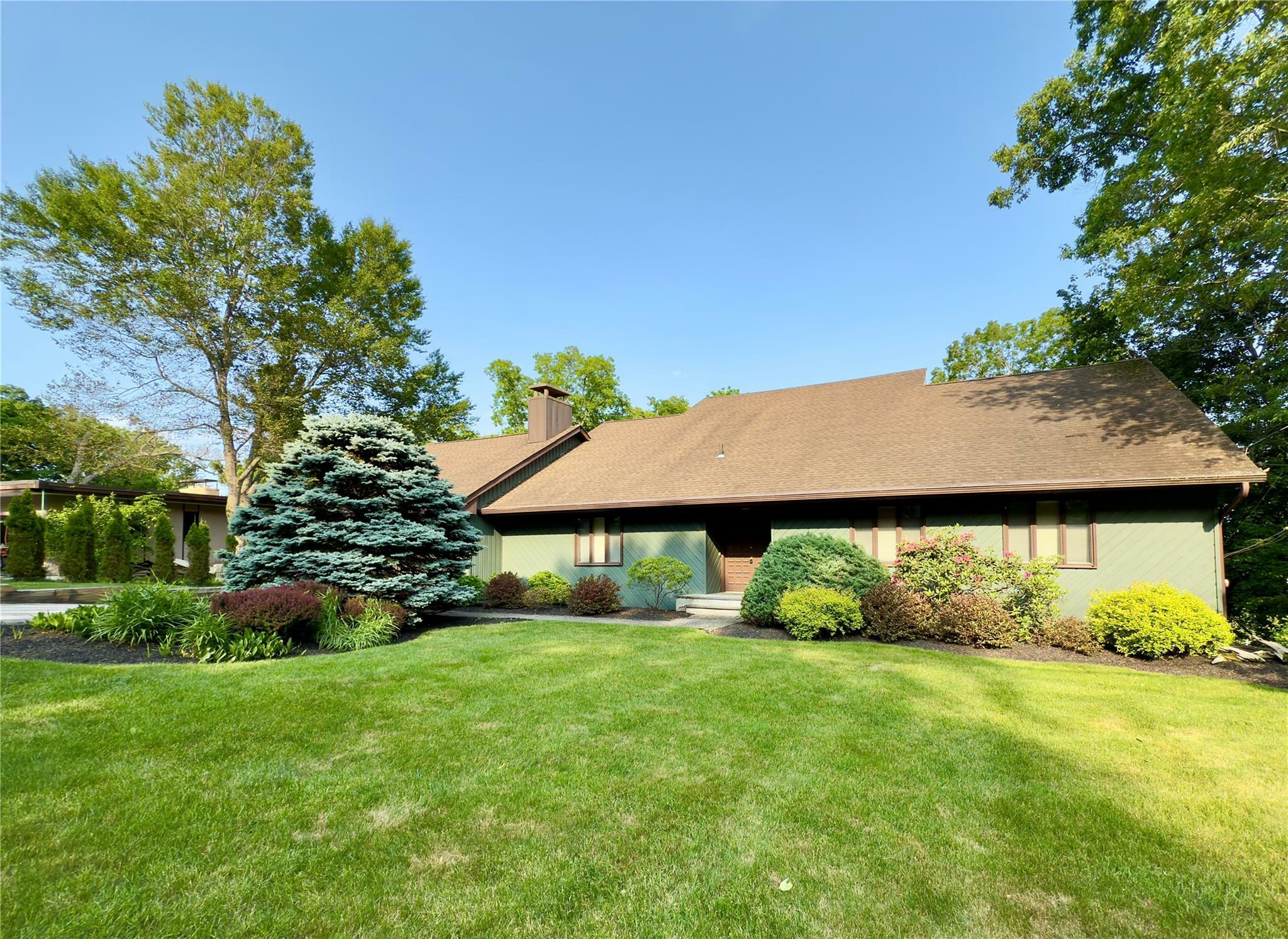 Property Photo: 34 Brentwood Drive NY 12603