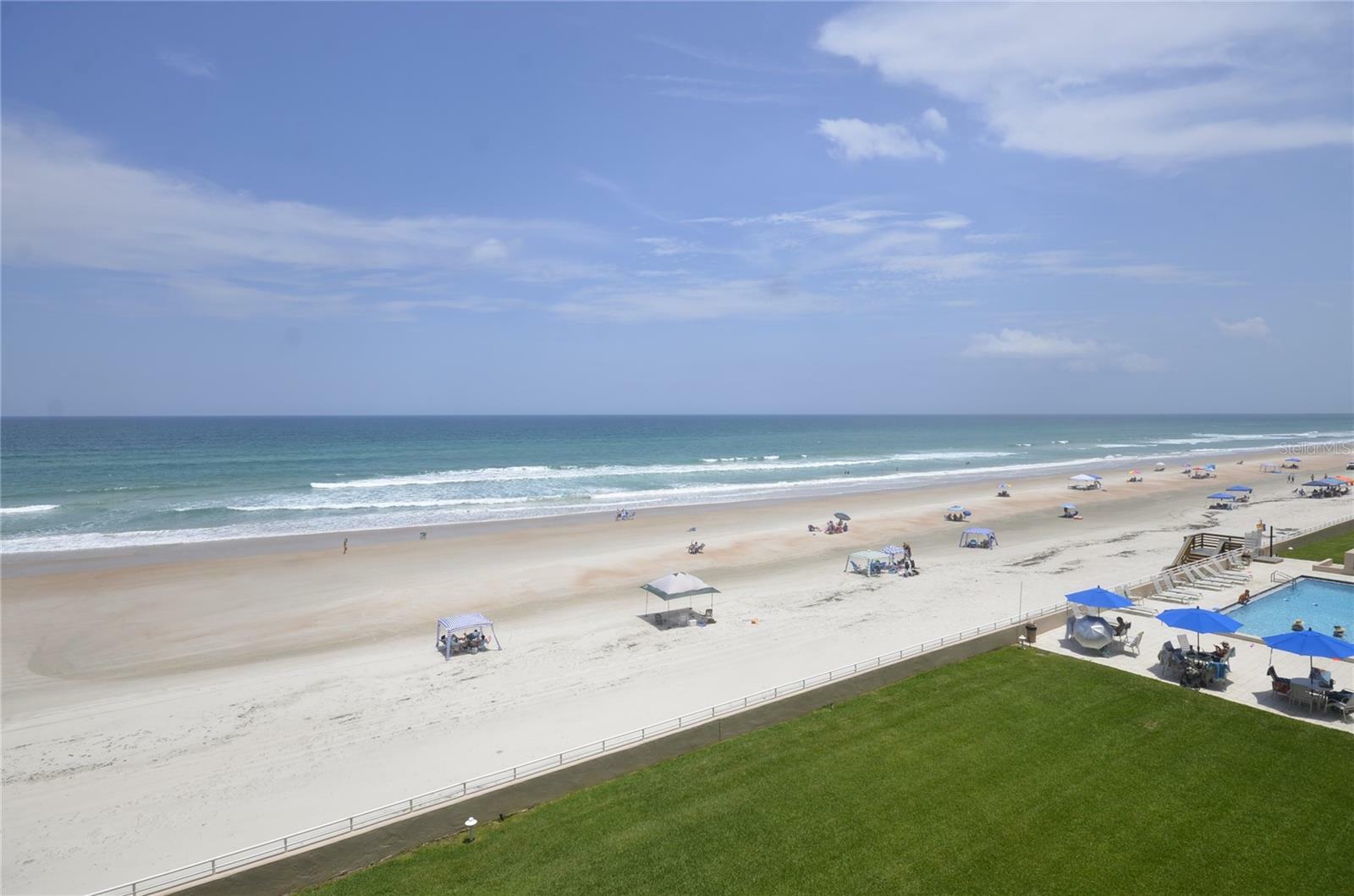 Property Photo: 4435 S Atlantic Avenue 416 FL 32127