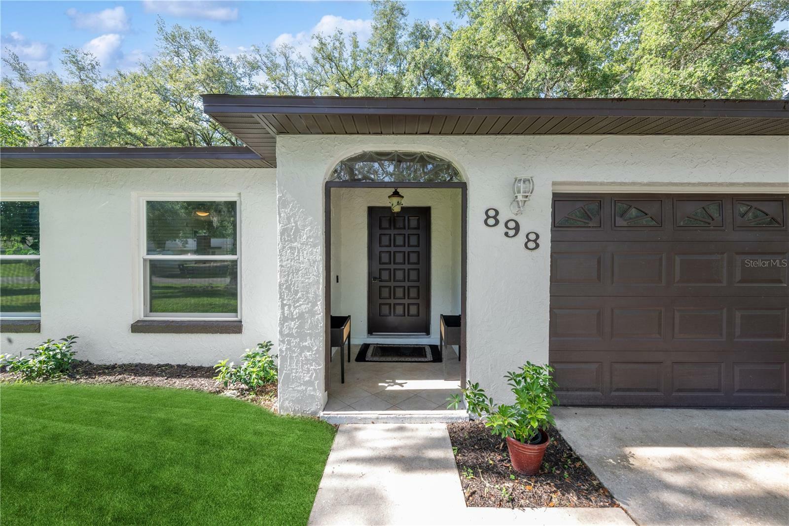 Property Photo: 898 Shed Street FL 32765