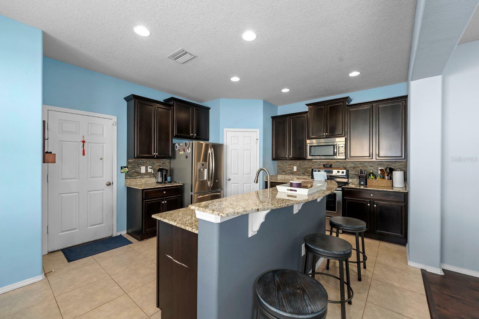 Property Photo: 8820 Turnstone Shore Lane FL 33578