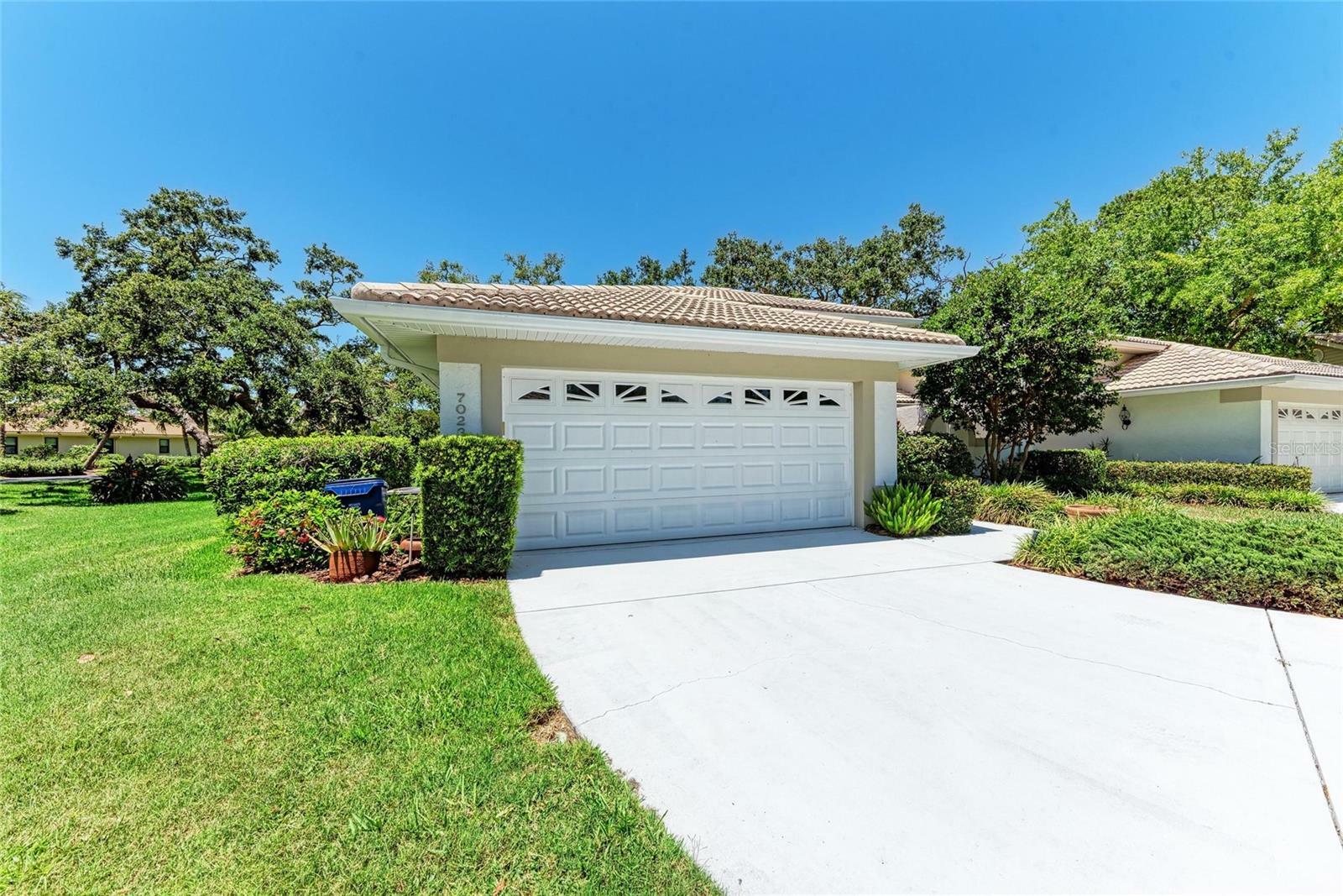 7023 Woodside Oaks Circle 1  Sarasota FL 34231 photo