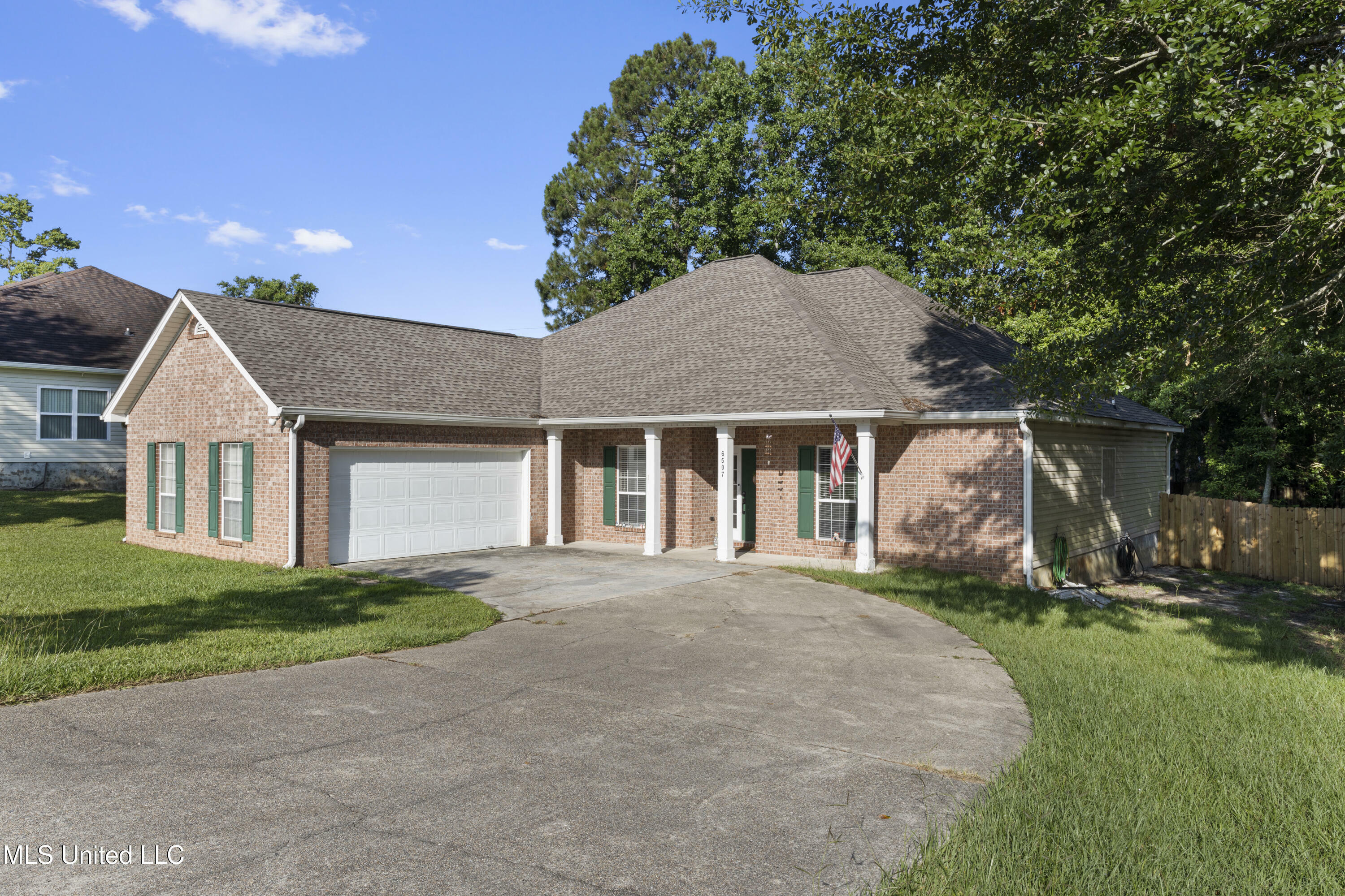 Property Photo: 6507 Shoshonee Drive MS 39564