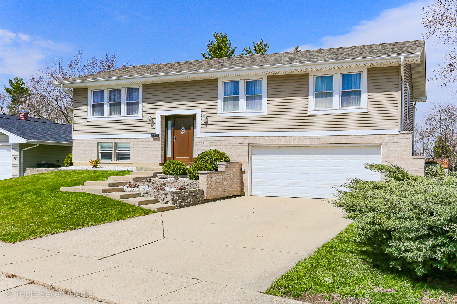 Property Photo:  1406 Edgefield Lane 1406  IL 60194 