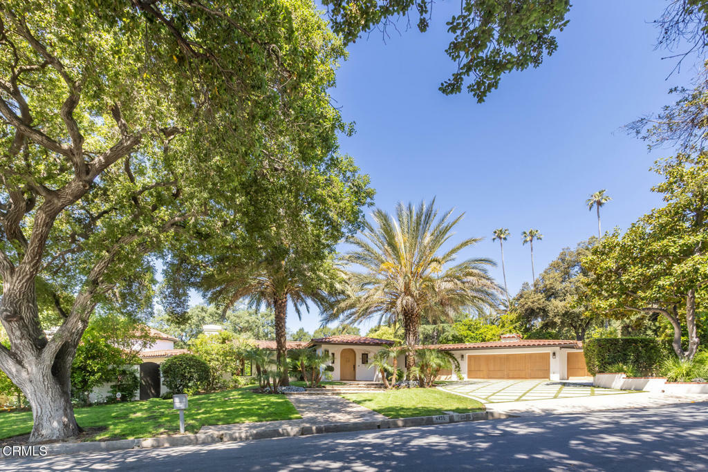 Property Photo: 4435 Encinas Drive CA 91011