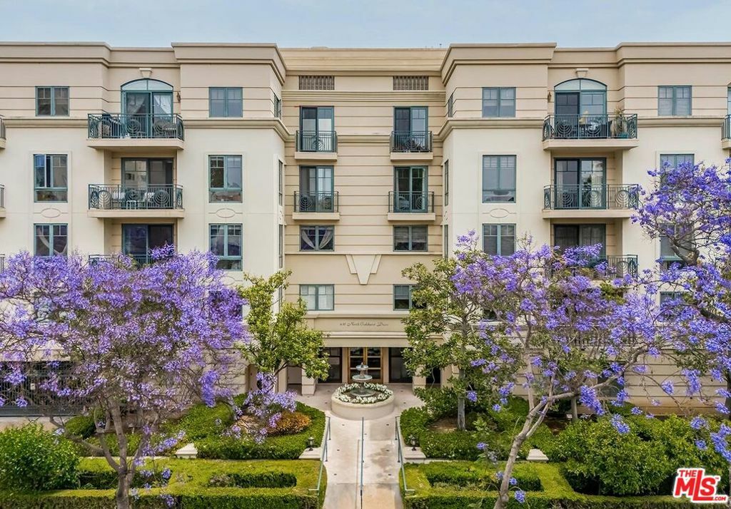 430 N Oakhurst Drive 105  Beverly Hills CA 90210 photo