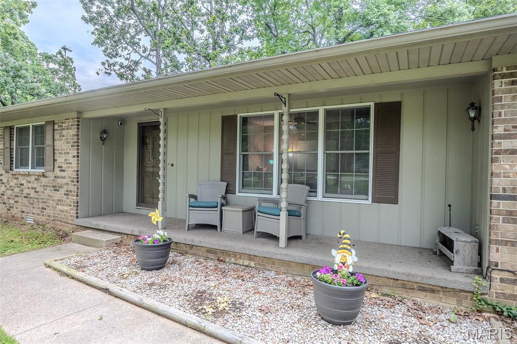 Property Photo: 20128 SW Oakwood Drive MO 65536