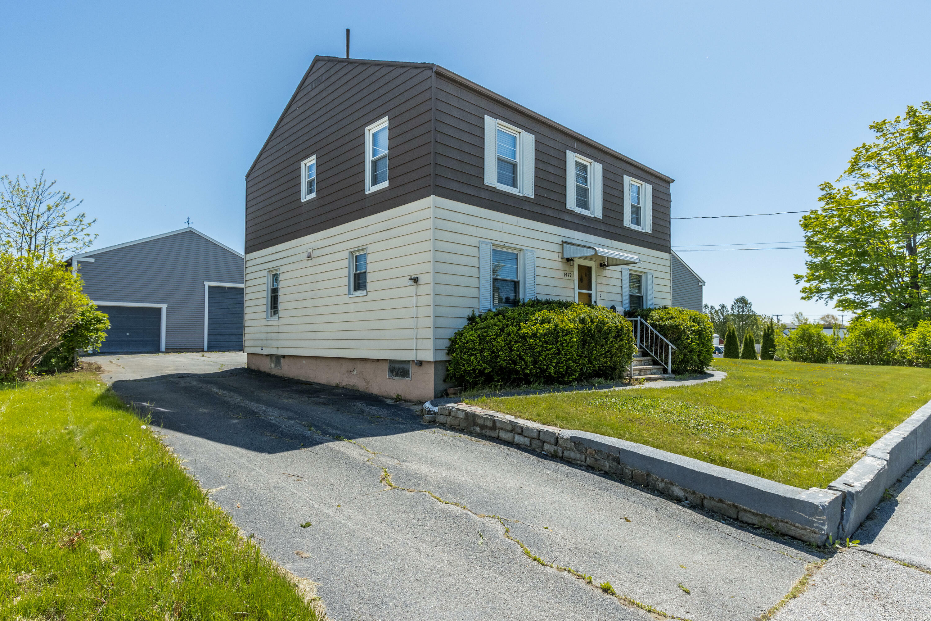 Property Photo: 1479 Washington Avenue ME 04103