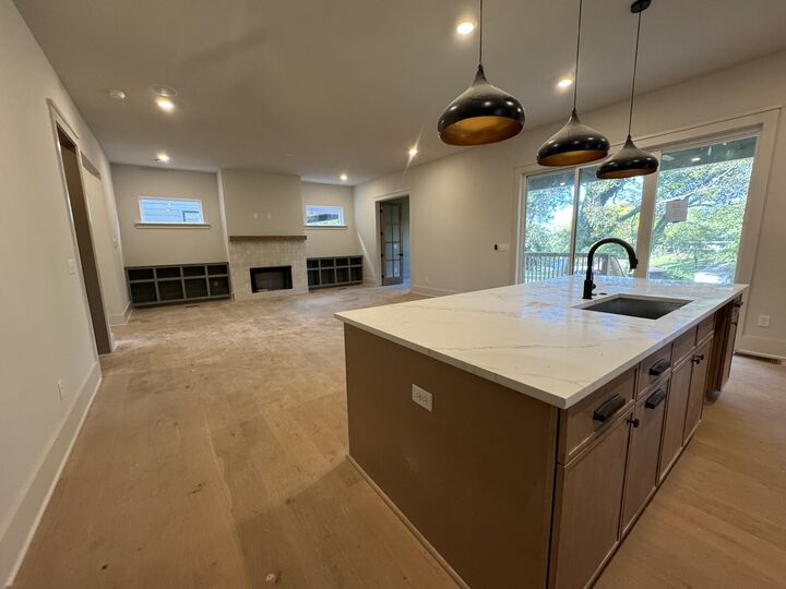 Property Photo: 602A Watsonwood Dr TN 37211