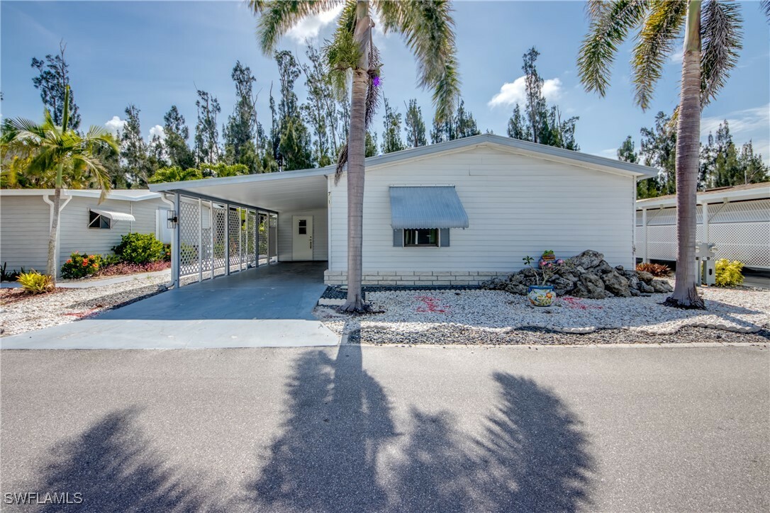Property Photo: 7212 Drum Drive FL 33956