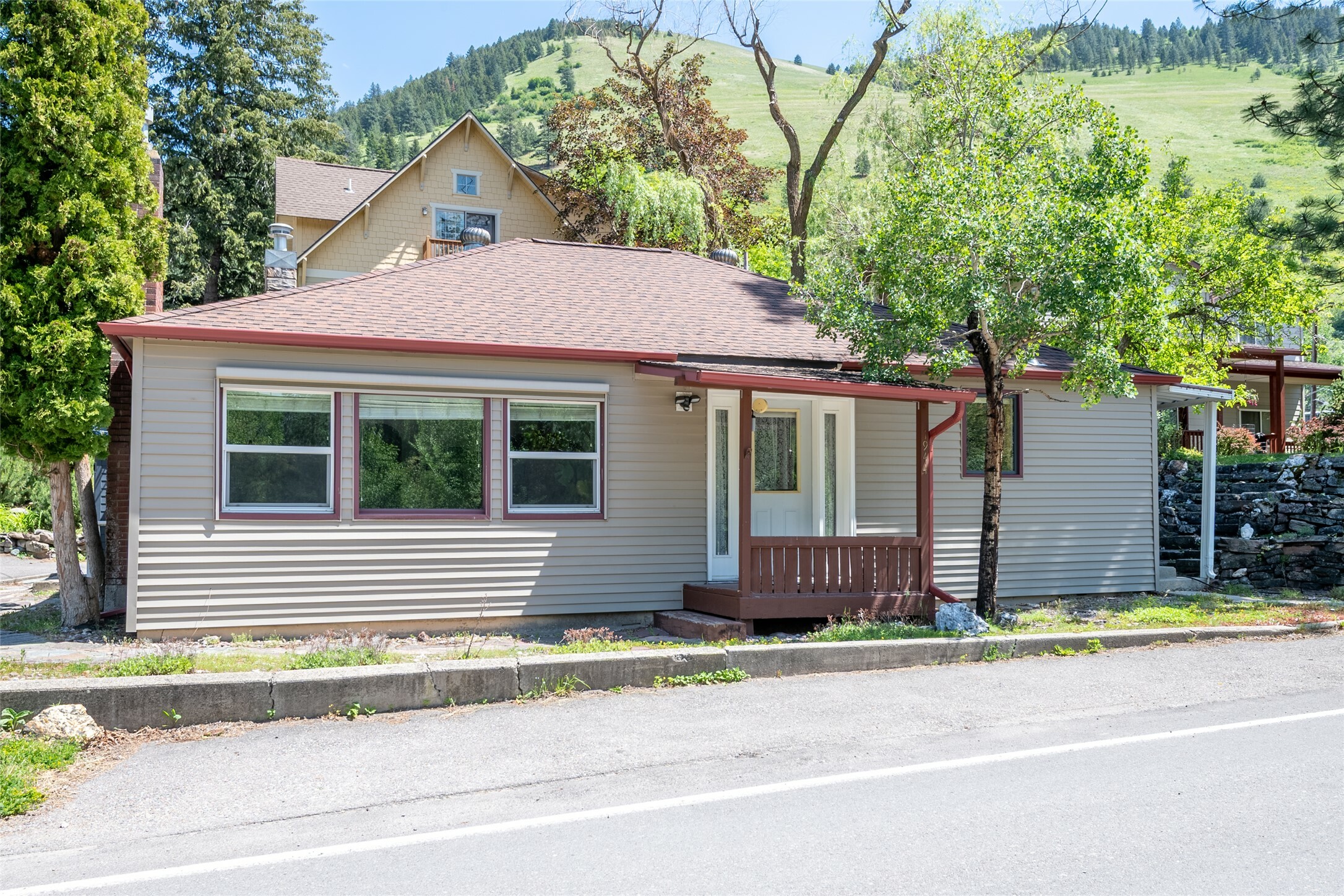 Property Photo: 1944 Missoula Avenue MT 59802