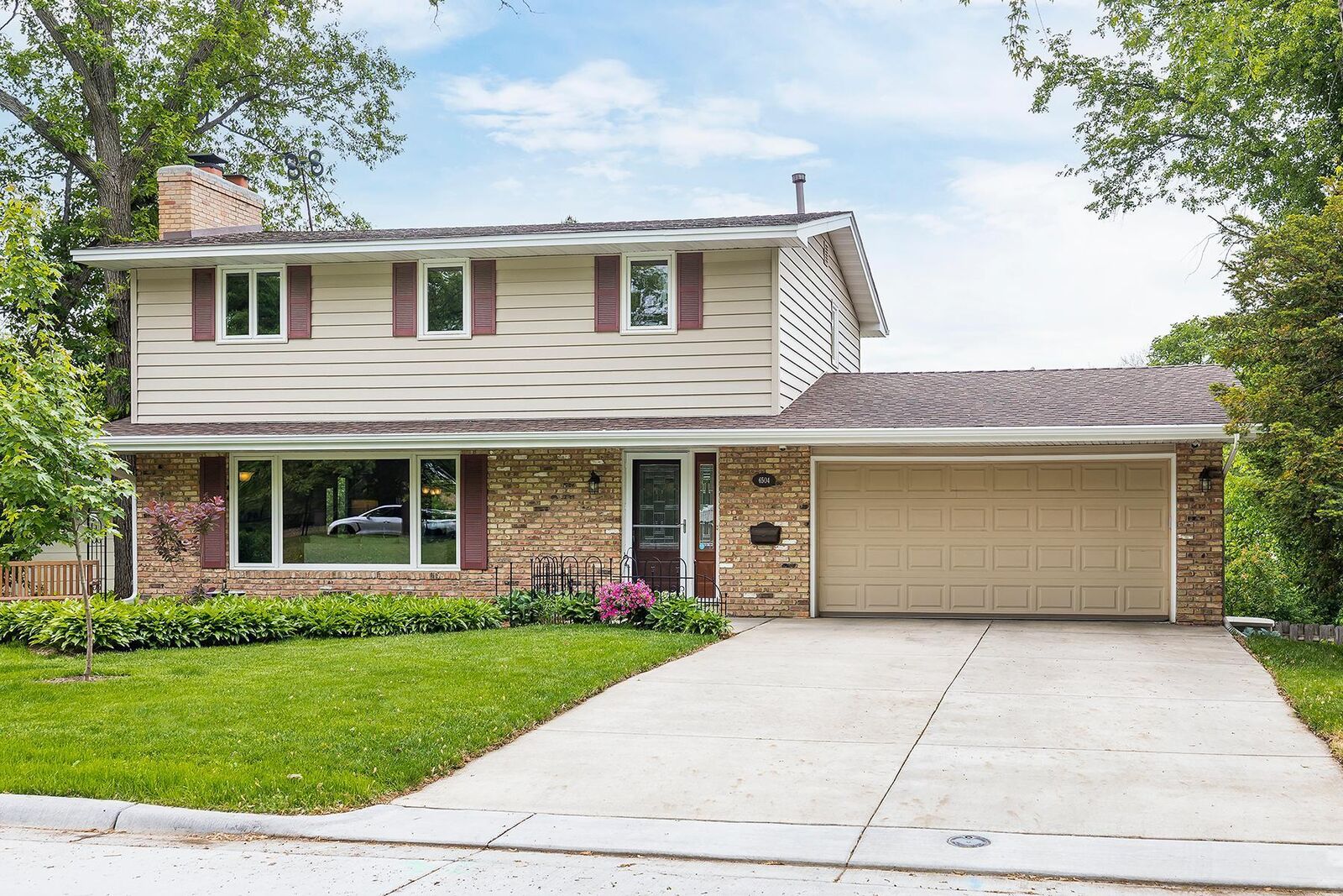 Property Photo:  6504 Warren Avenue S  MN 55439 