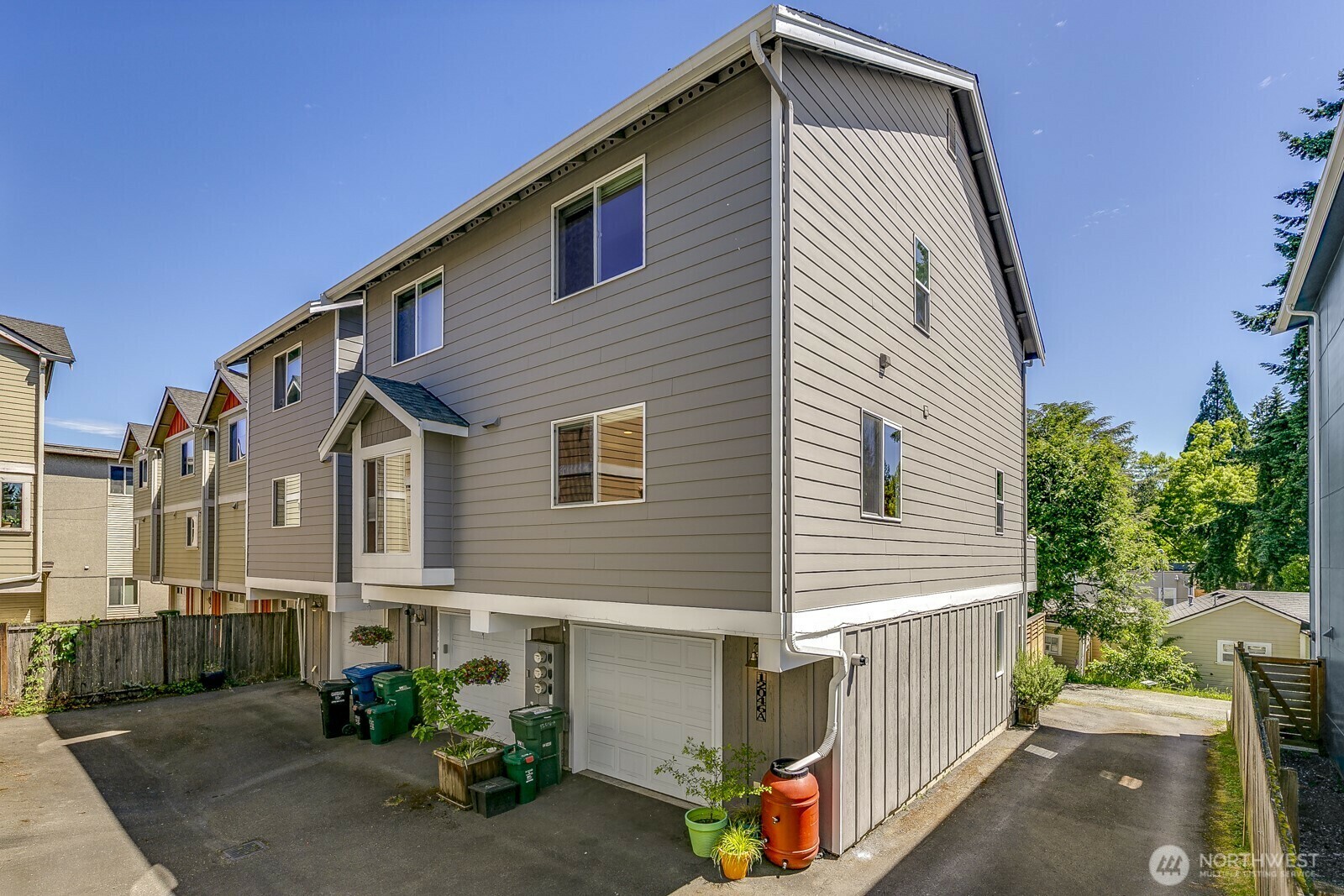 Property Photo: 12046 33rd Avenue NE A WA 98125