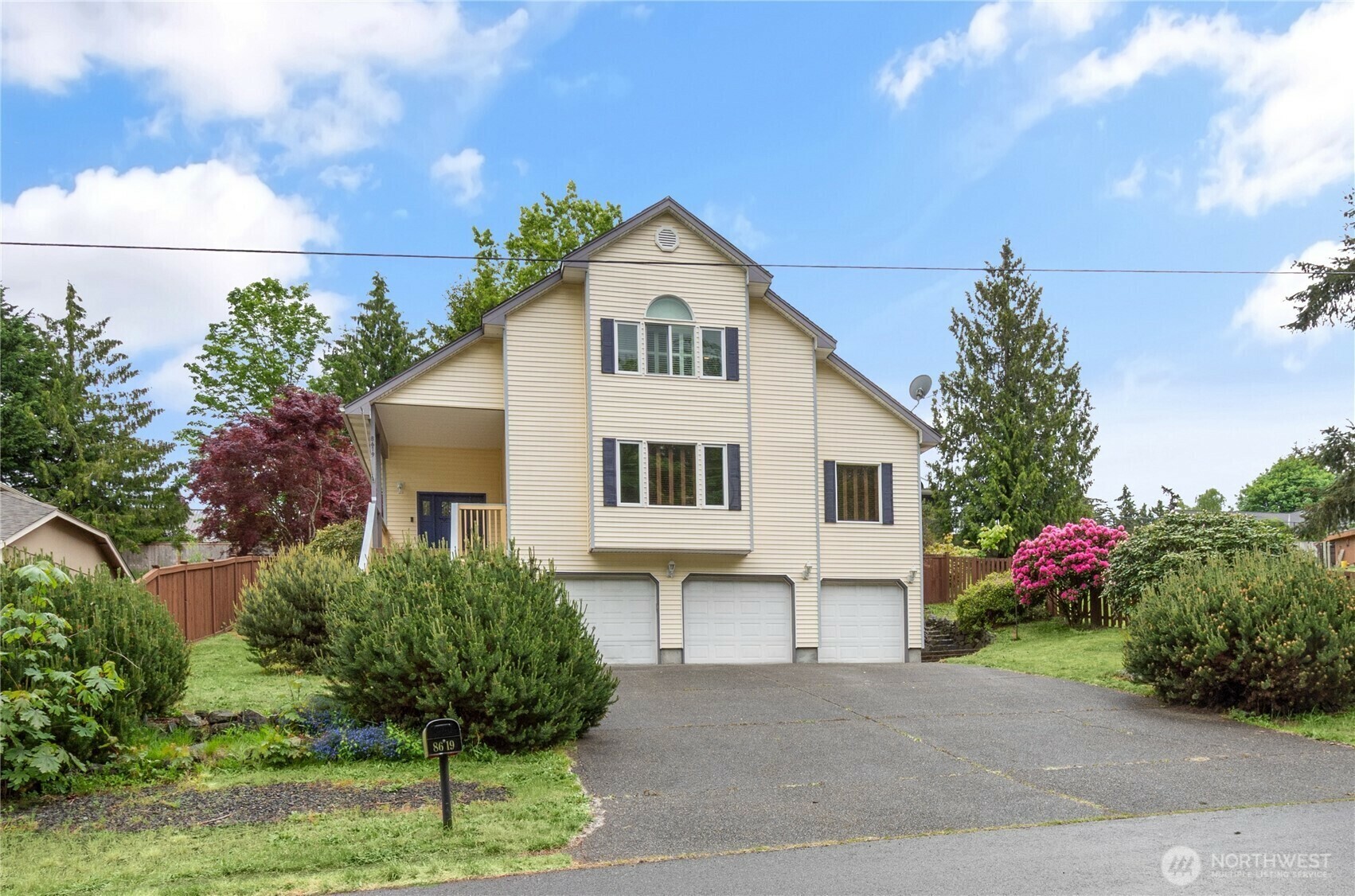 8619  66th Avenue E  Puyallup WA 98371 photo