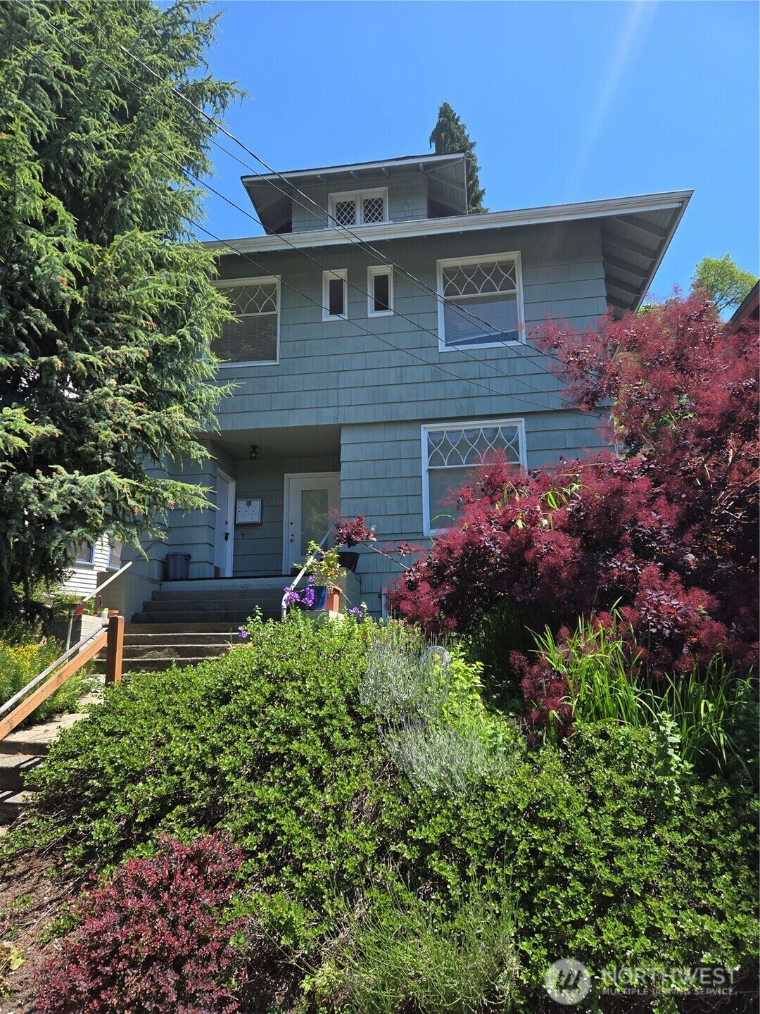 620  12th Avenue E A  Seattle WA 98102 photo