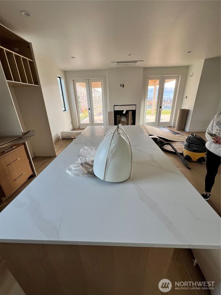 Property Photo: 203 Bluebell Court WA 98816