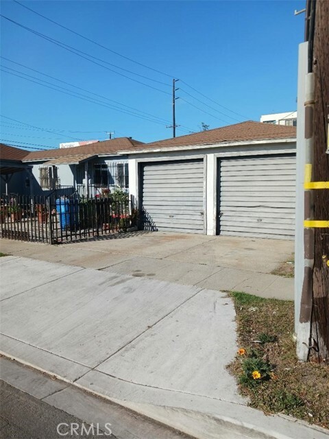 Property Photo: 5155 W 104th Street CA 90304