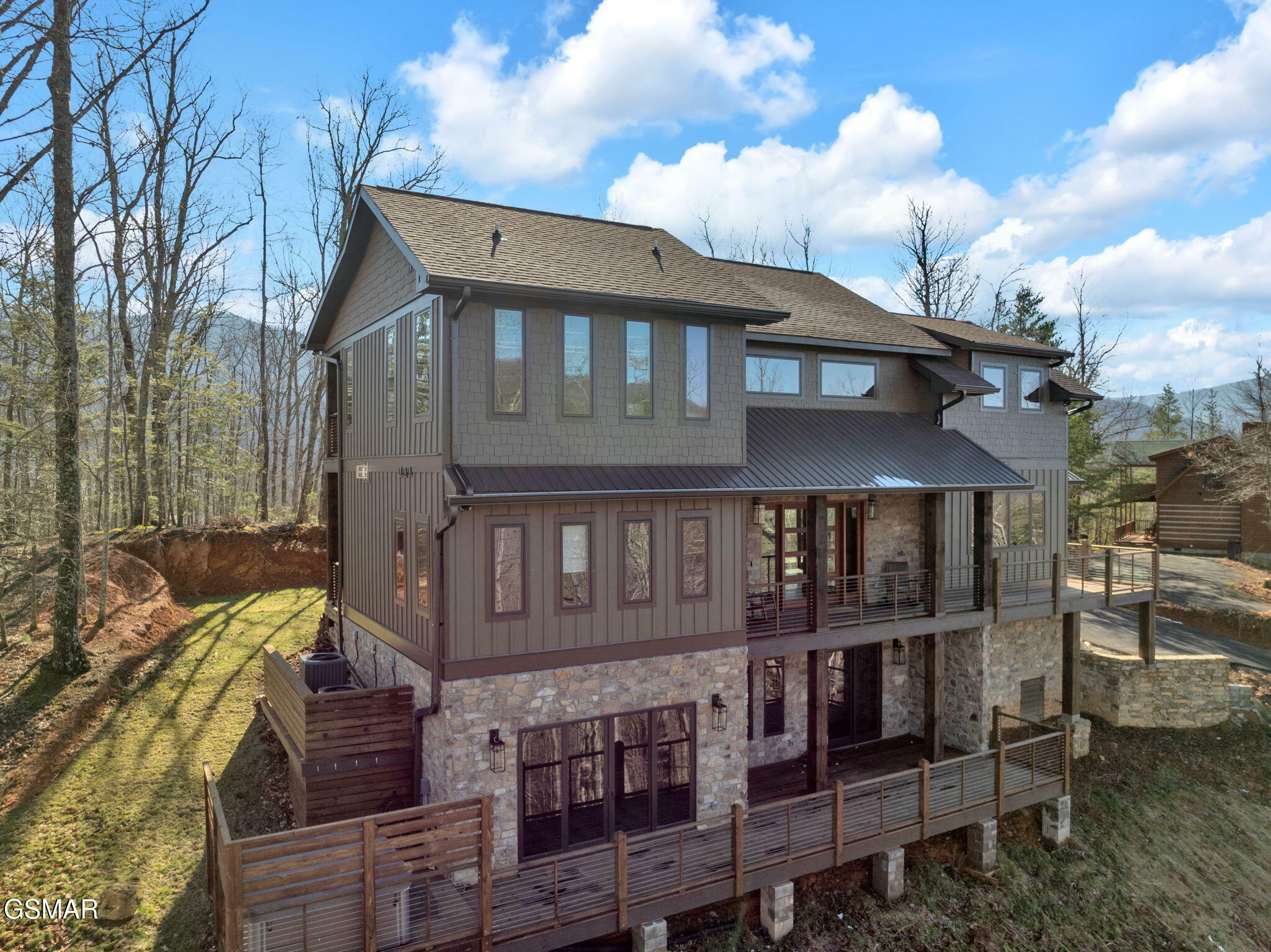 564 Thissa Way  Gatlinburg TN 37738 photo