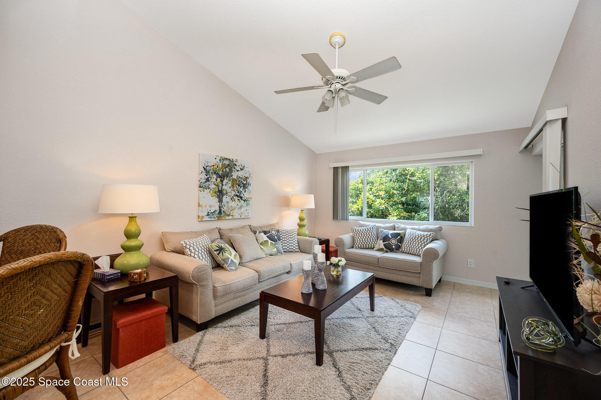 Property Photo: 511 Ocean Park Lane FL 32920