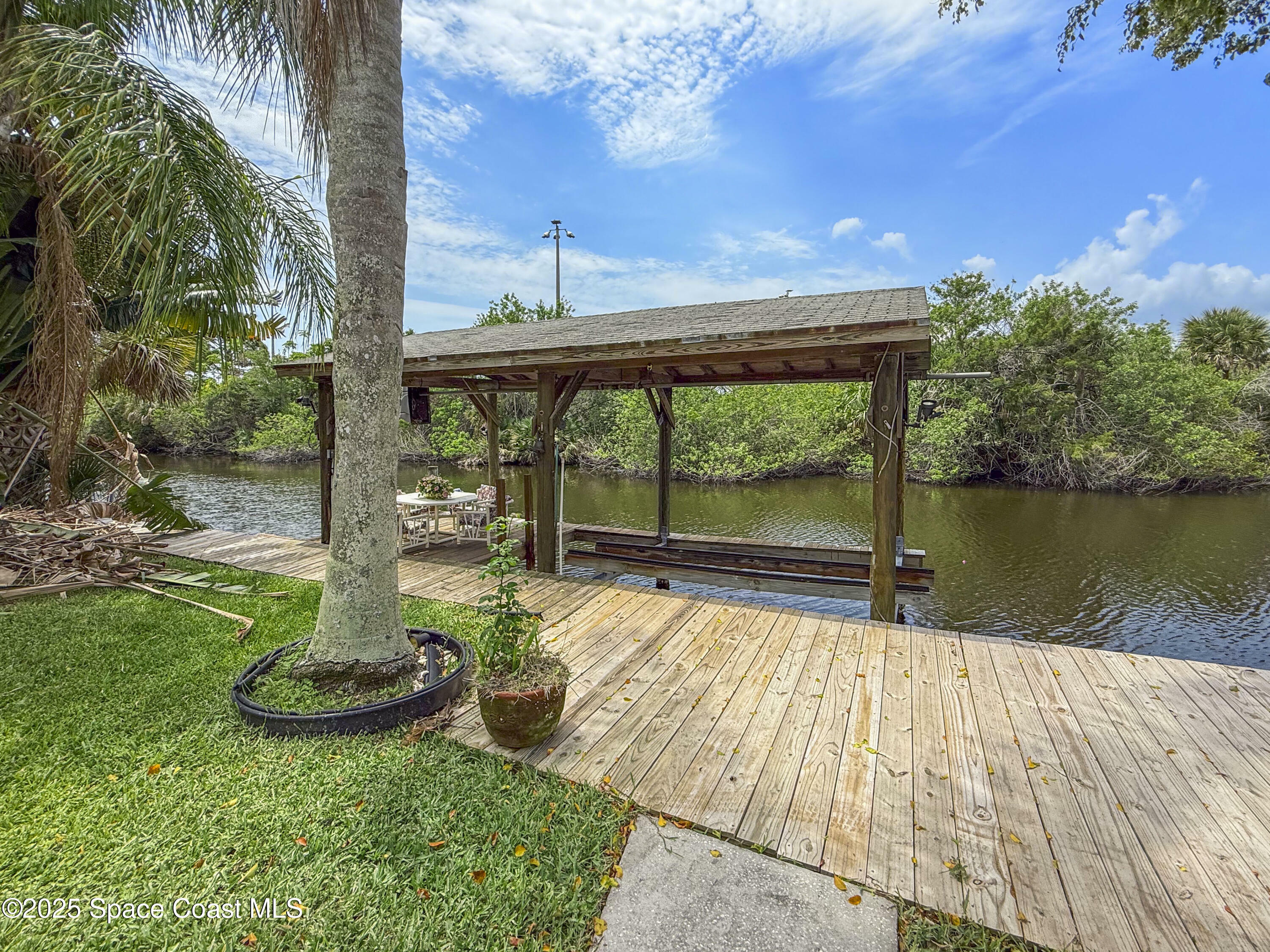 Property Photo: 1395 Angler Street FL 32952