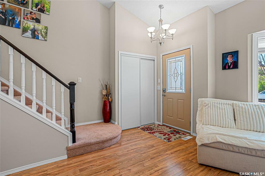 Photo de la propriété:  662 Whiteswan Drive  SK S7K 8A3 