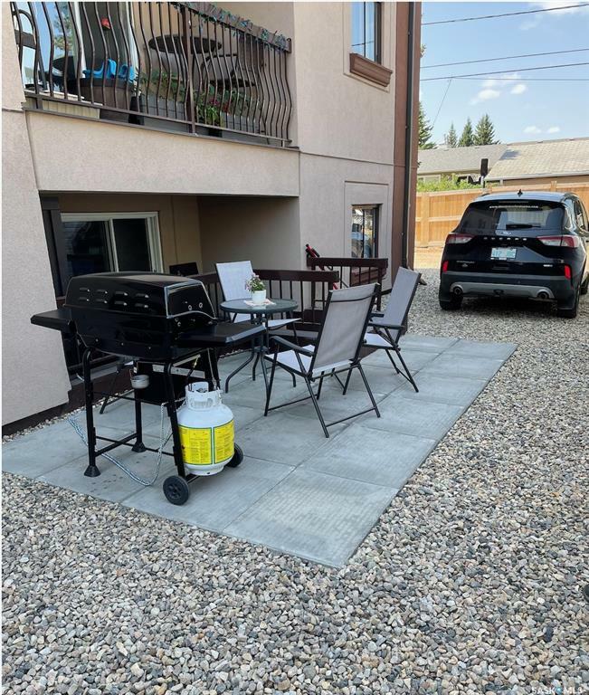 Property Photo: 607 10th Street 106 SK S0K 2A0