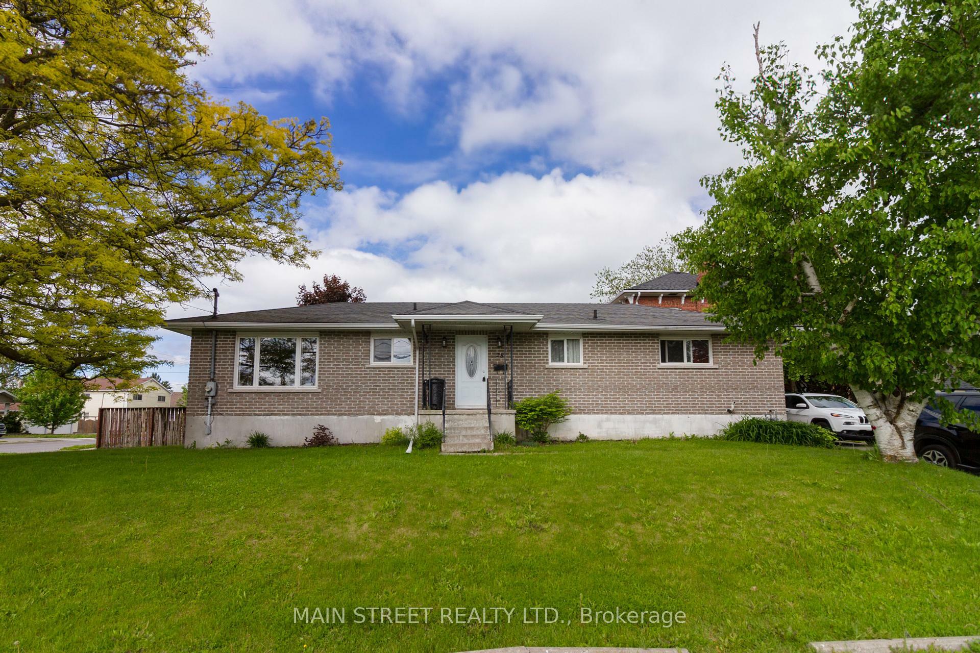 28 Prince Of Wales Drive  Belleville ON K8P 2T7 photo