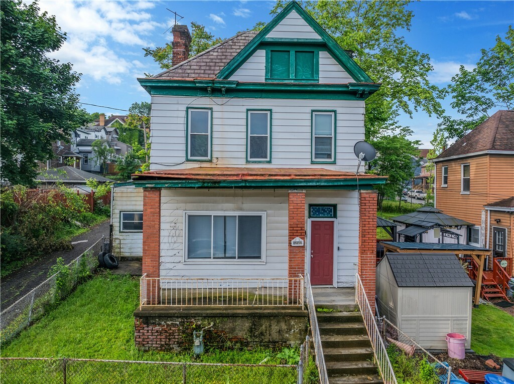 Property Photo: 740 Climax St PA 15210