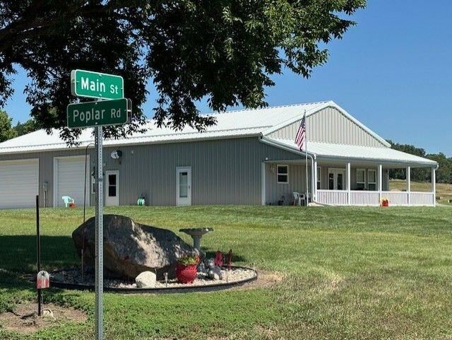 Property Photo:  5710 Main St.  SD 57062 