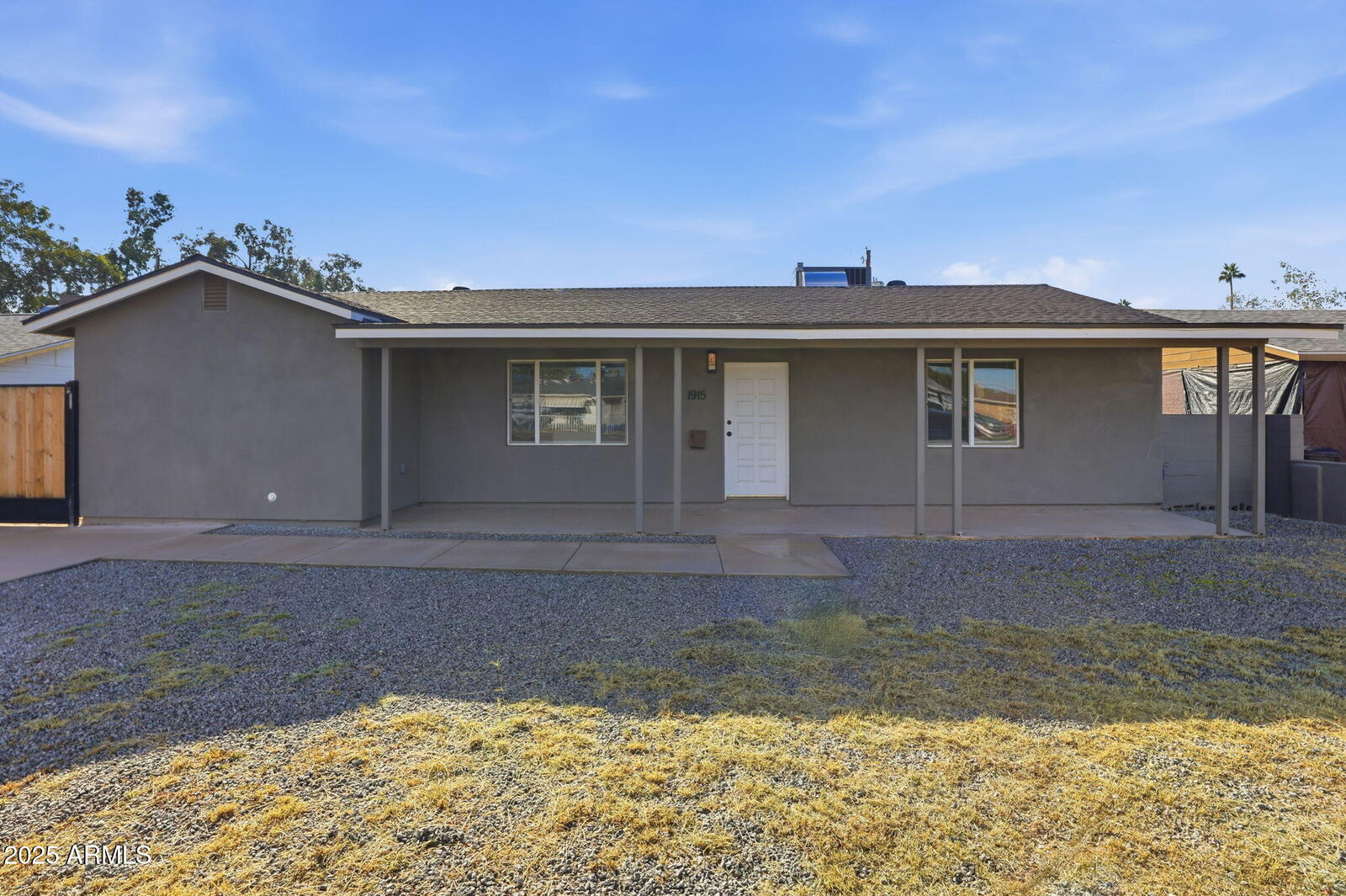 Property Photo: 1915 W Missouri Avenue AZ 85015