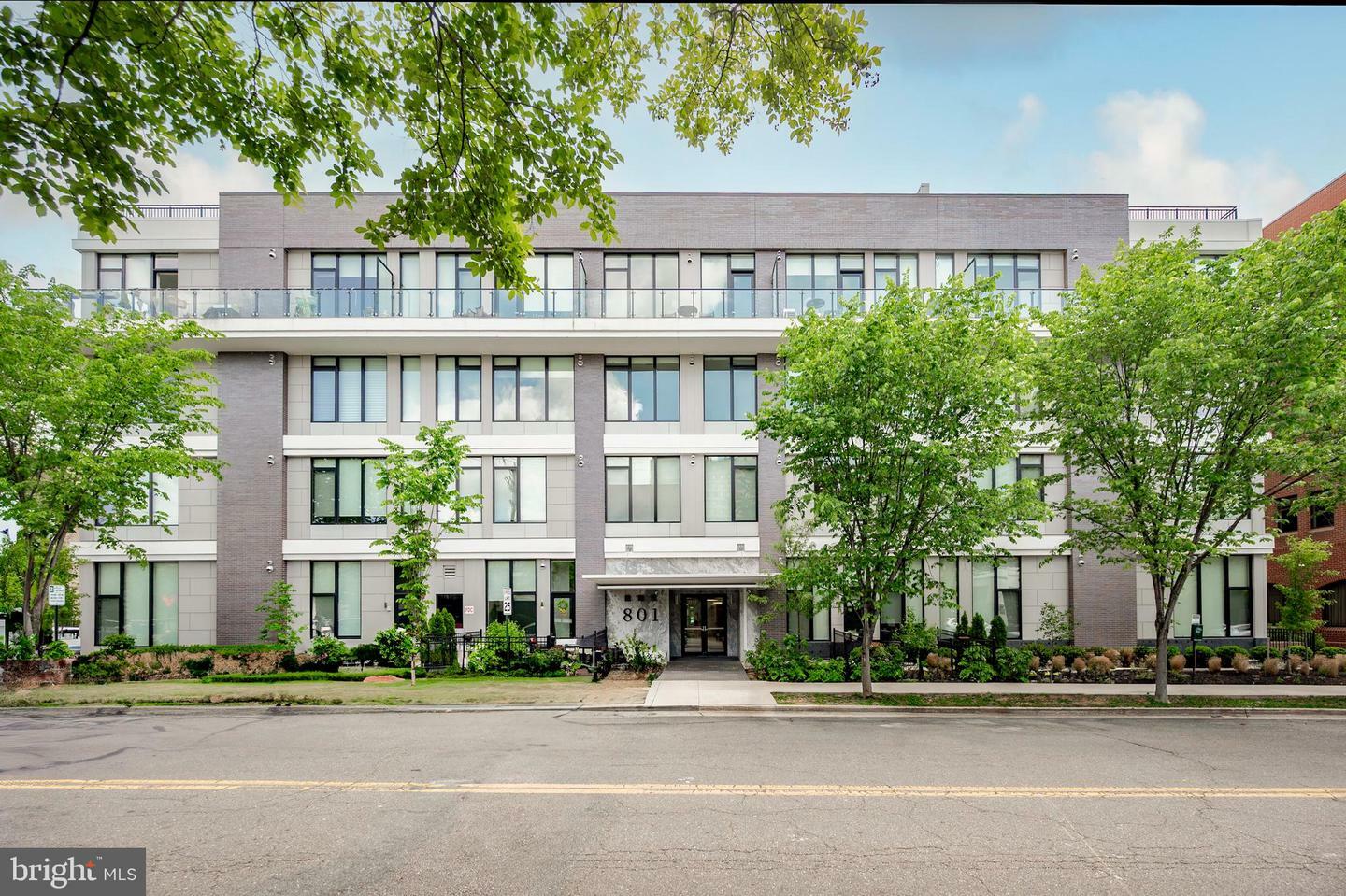 Property Photo: 801 N Fairfax Street 314 VA 22314