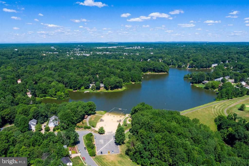 Property Photo: 4411 Boxwood Drive VA 22025