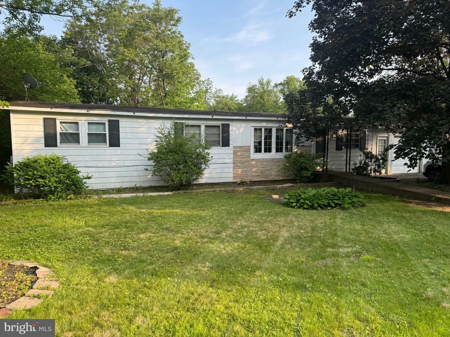 Property Photo: 4 Grace Avenue PA 17972