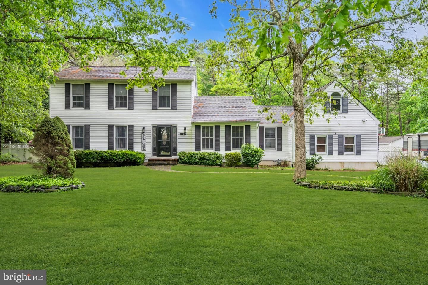 Property Photo:  12 Stagecoach Drive  NJ 08087 