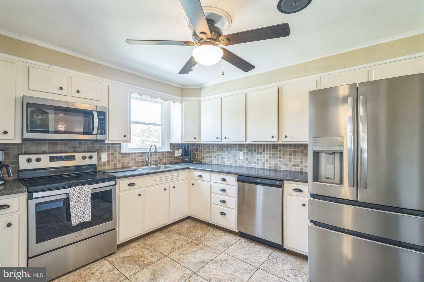 Property Photo: 555 Mervine Street PA 19464