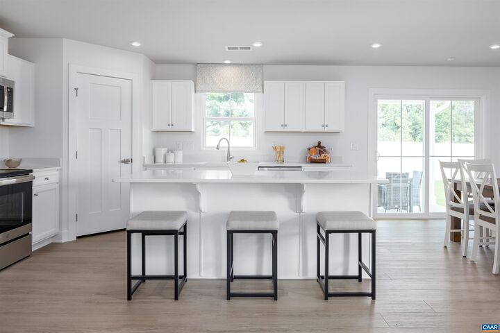 Property Photo:  333 White Sands Blvd  VA 22923 