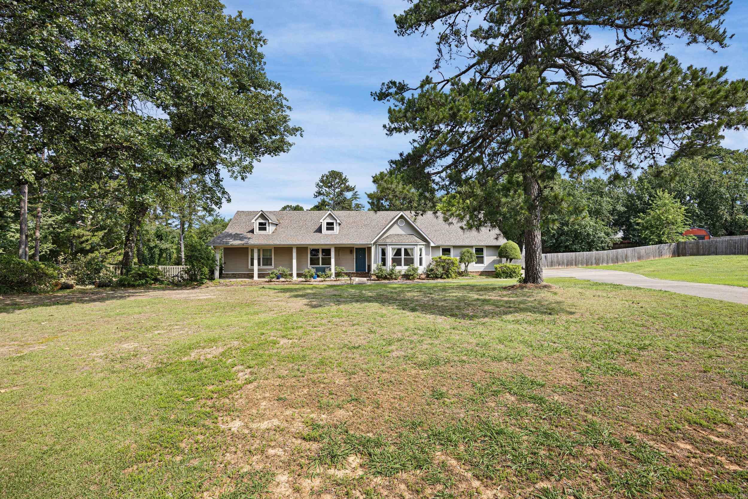 Property Photo: 2920 Highland Dr AR 72802