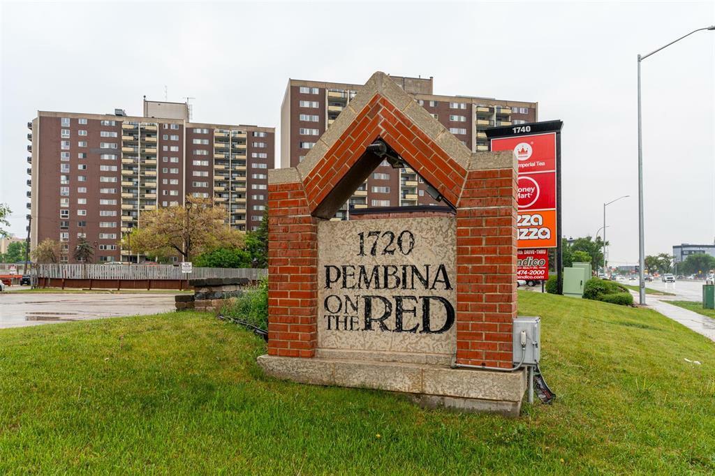 Photo de la propriété: 1720 Pembina Highway MB R3T 5T4
