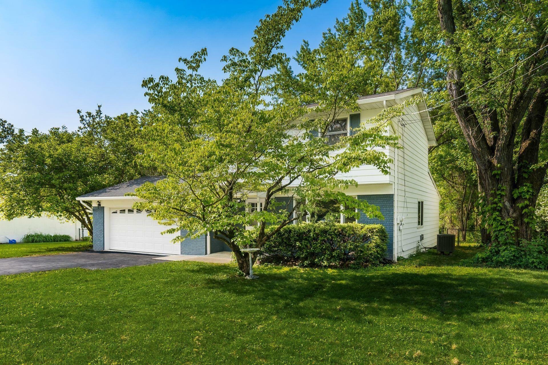 Property Photo: 2119 Greenlawn Drive OH 43015