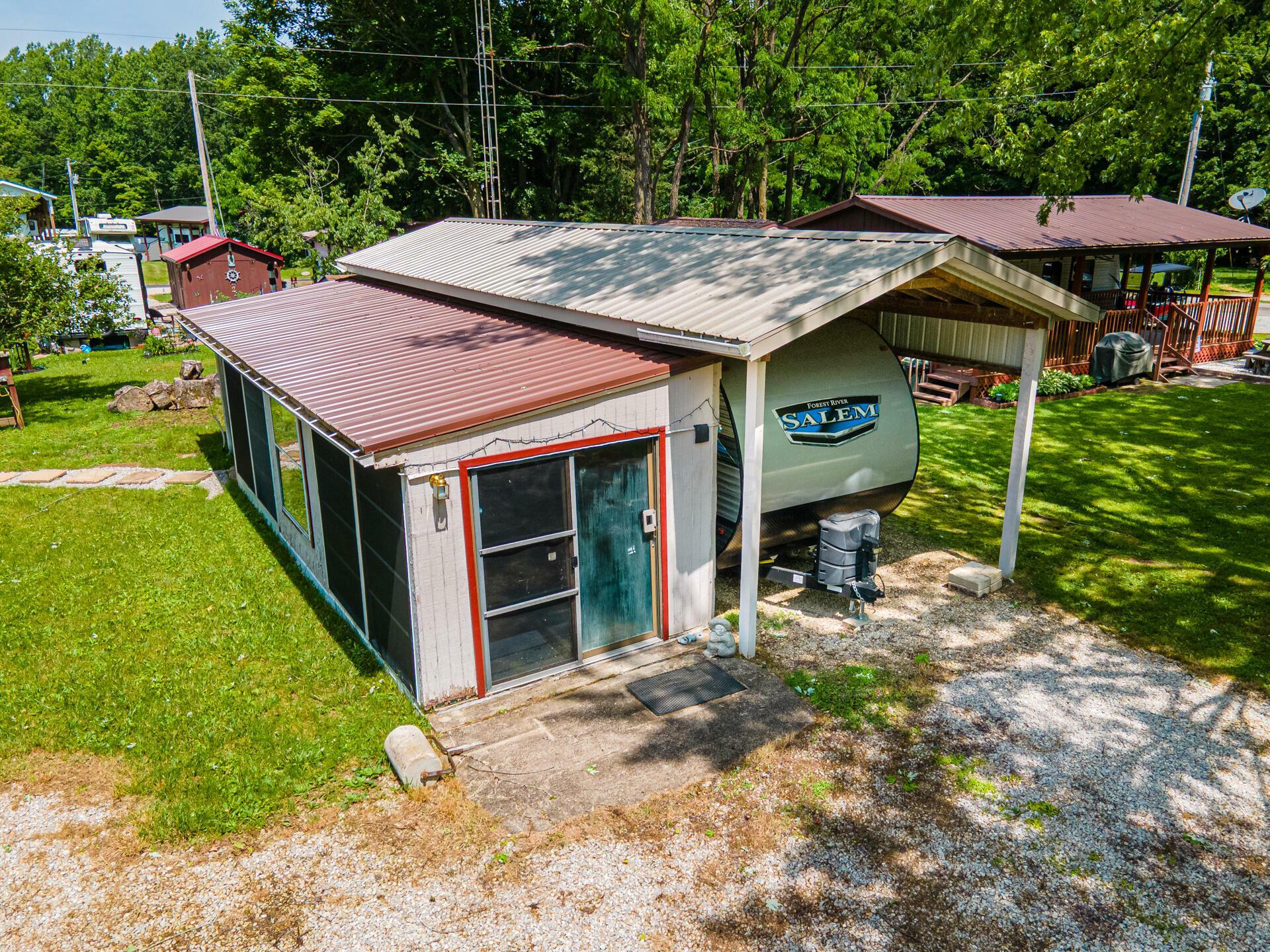 Property Photo: 7326 State Route 19 OH 43338