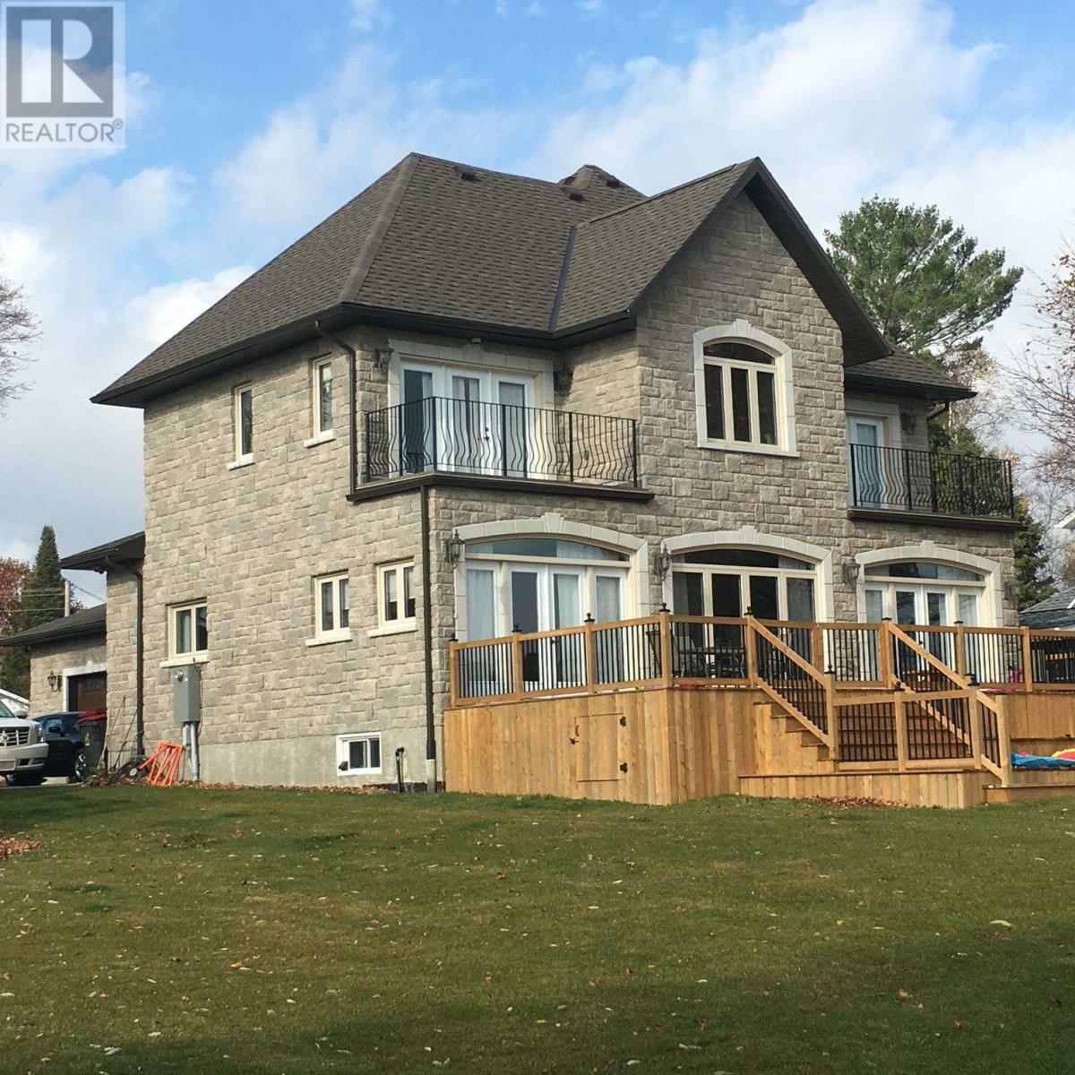 Property Photo: 347 River Rd ON P6A 5K9