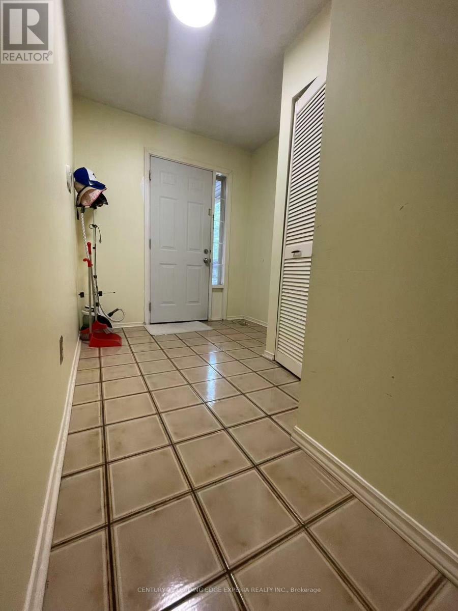 Property Photo: 58 Carl Crescent ON M1W 3R2