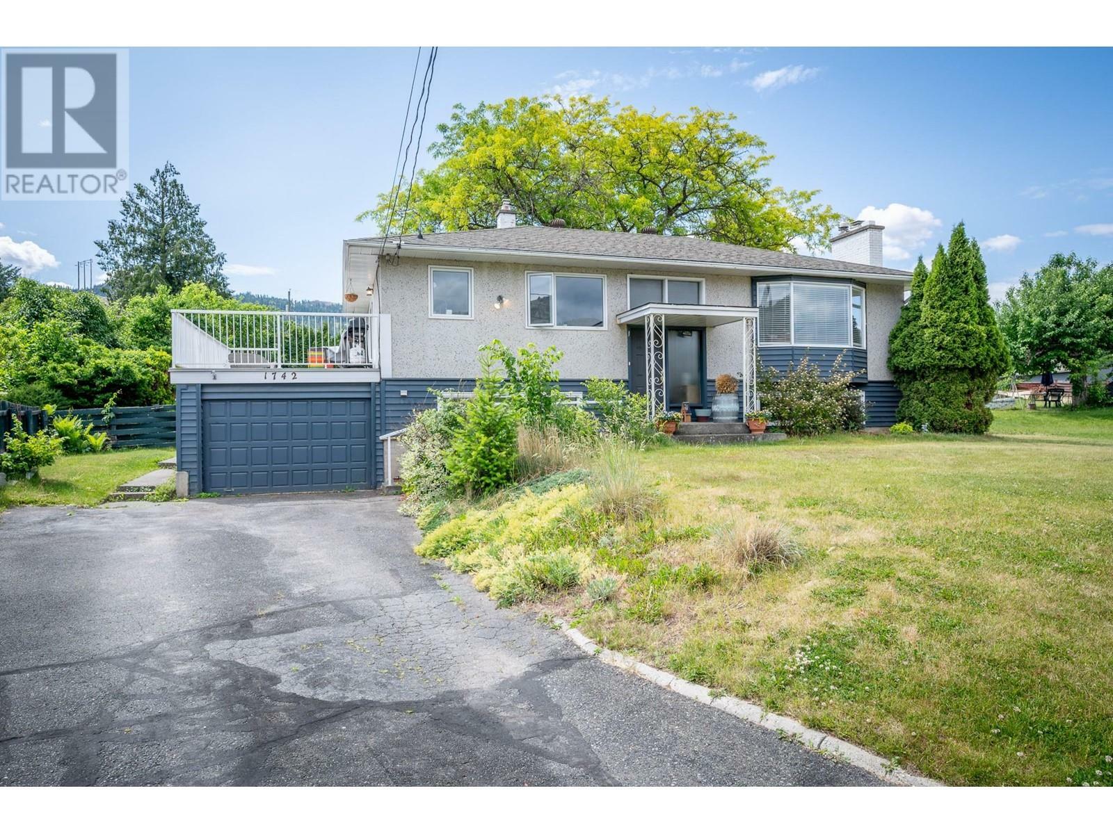 1742 Apple Lane  Kamloops BC V2C 4M9 photo