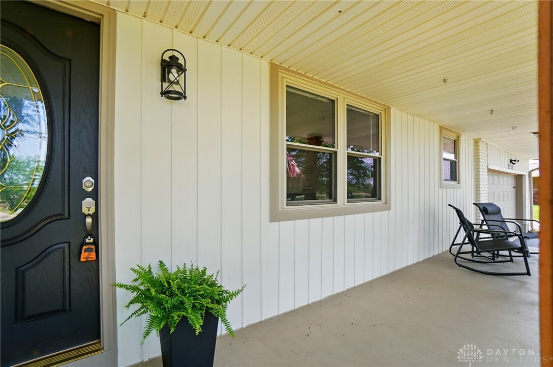 Property Photo: 1694 Drake Road OH 45036